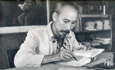 Hồ Chí Minh